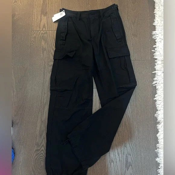 Womens Black Cargo Pants - Picture 3 of 3